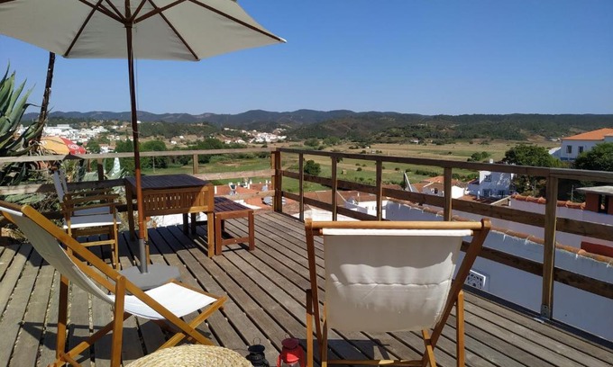 Aljezur House | Casa Pe do Castelo
