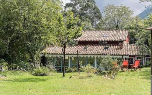 Lledias House | Casa Pepin