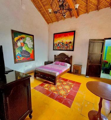 Sopetran House | Casa Real - Encanto Colonial