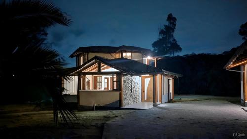 Tumbaco House | Casa RiGi Deluxe
