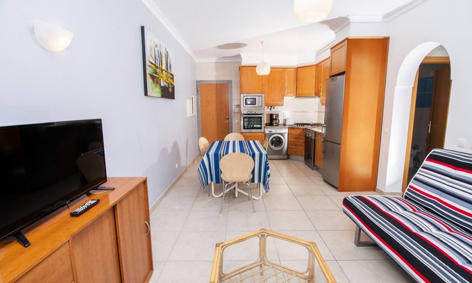 Fuseta Apartment | Casa Roland - AL (Official Local Lodging)