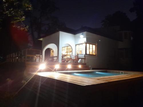 Partido de Tigre House | Casa Sobre el Río