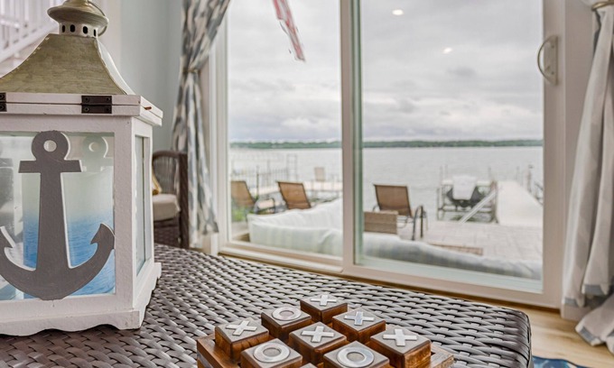 Seneca Falls Cottage | Casa Sul Lago: Cozy Lakefront Escape on Cayuga Lake