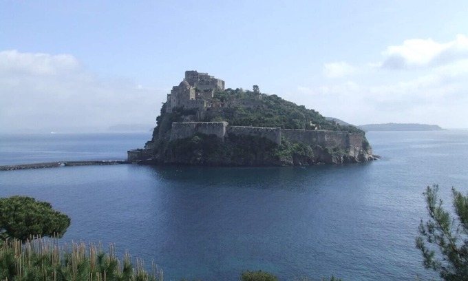 Ischia Porto Apartment | CASA VACANZA VICINO AL MARE ISCHIA ISOLA