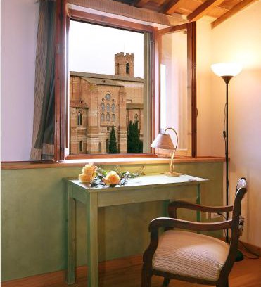 Siena Historical Center Bed & Breakfast | Casacenti B&B