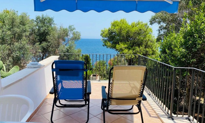 Diso House | Casetta a 2 passi dal mare