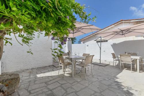 Lacona House | Casina Napoleonica