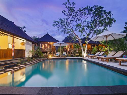 Mushroom Bay Resort | Cassava Bungalow