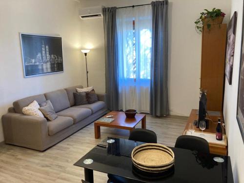 Zona LIII Tomba di Nerone Apartment | Cassia Nerone appartamento tranquillo e silenzioso