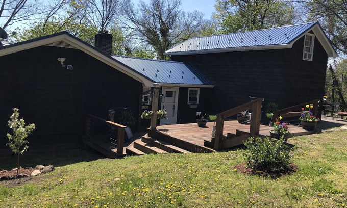 Berkeley Springs House | Castle View Quarters