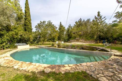 Vespella de Gaia Villa | Catalunya Casas Rural charm on an olive farm in Costa Dorada!
