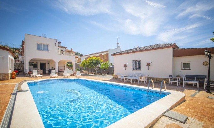 Calafell Villa | Catalunya Casas Tranquil nature "feel" , yet only 4 min to beach!