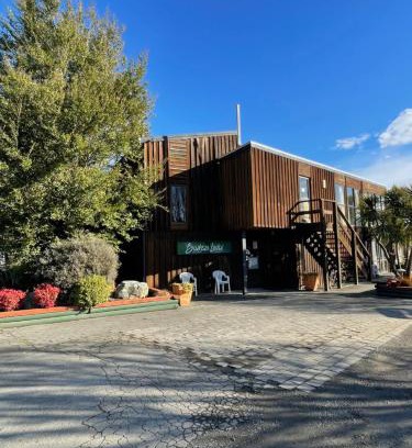 Methven Cabin | Cedar Chalets and Barkers Lodge