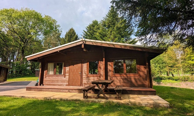 Ingleton Cottage | Cedar Lodge
