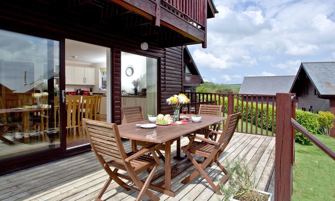 Winnard's Perch Ski Chalet | Cedar Lodge - Retallack