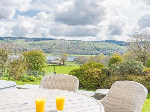 Coniston House | Cedar Wood Coniston