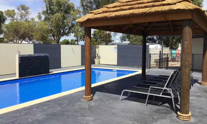 Bonython Villa | Ceduna Foreshore Caravan Park