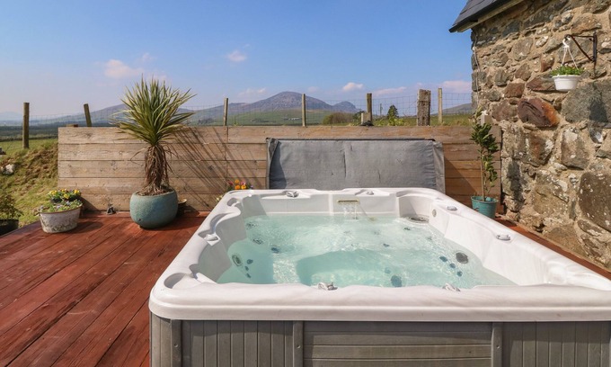 Rhyd-y-clafdy Cottage | Cefnbron