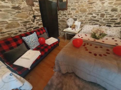 Gois Ski Chalet | Ceira Cottage - Refúgio Romântico com Piscina de Imersão