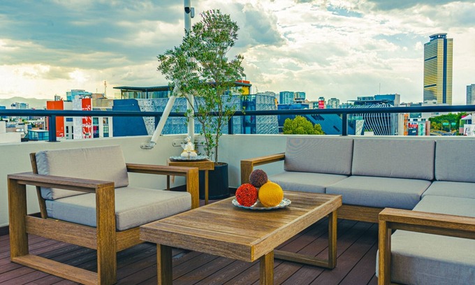 Colonia Cuauhtemoc Apartment | Central 2BR Apt near Angel w/Rooftop Gym | Piso 3