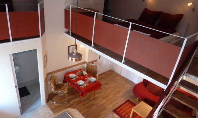 Friedrichshain Apartment | Central and quiet - a view of the countryside