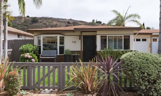 Encinitas House | Central Encinitas, 1.4 Miles from Beach