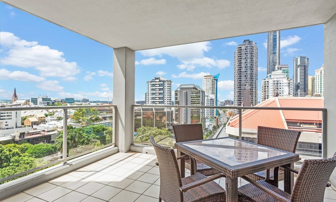 Brisbane Central Business District Apartment | Central Heights ~ 2Bed/2Bath/Car/Pool/Views ~ CBD