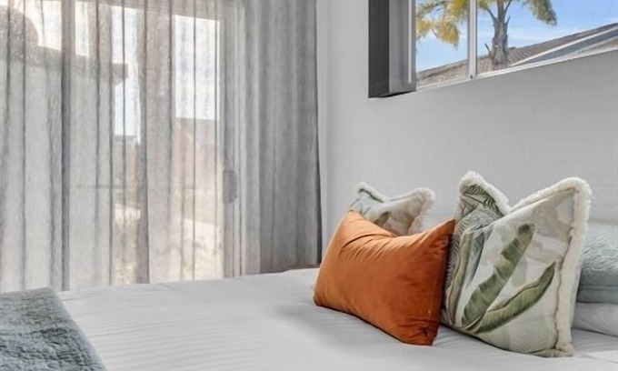 Merimbula Apartment | Central, Modern, Clean & Amazingly awesome