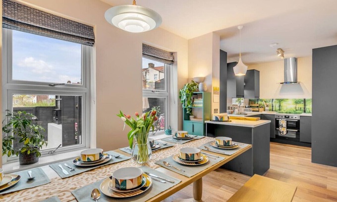 Norwich House | Central Norwich retreat with EV charger