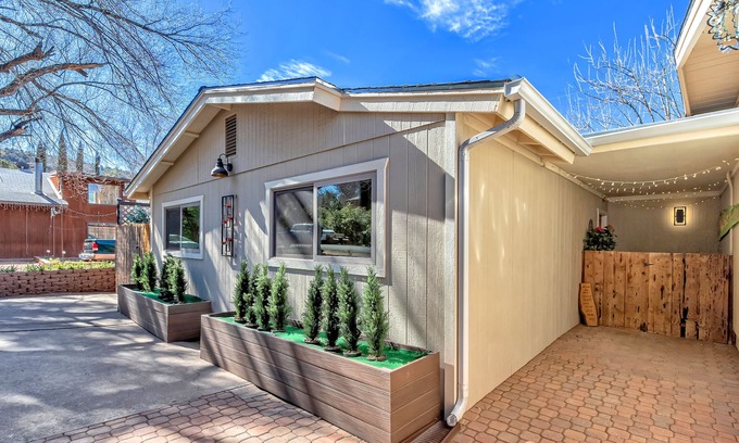 West Sedona House | CENTRALLY LOCATED WITH HOT TUB: Zen Hideaway - Your Sedona Oasis Awaits