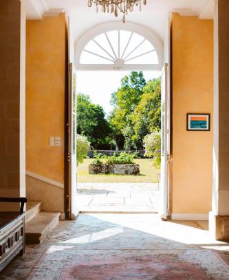 Villeneuve-en-Retz House | Château Chevreuil
