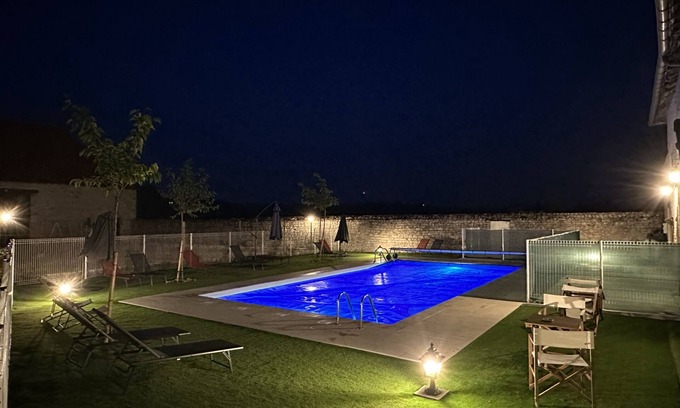 Vicq Cottage | Château de la Mothe - Gîte Guillaume de Beaujeu