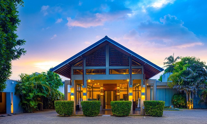 Mahasenpura Resort | Chaarya Resort & Spa by Chandrika