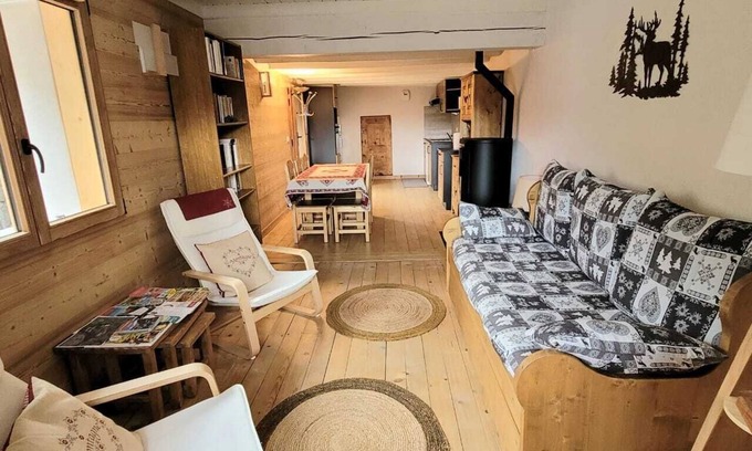 La Giettaz Apartment | Chalet accommodation for up to 6 people, various snow activities, Savoie gastronomy