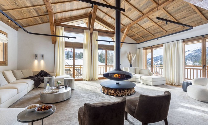 Les Gets Ski Chalet | Chalet Alena in Les Gets - 6 bedrooms, sauna, private garage