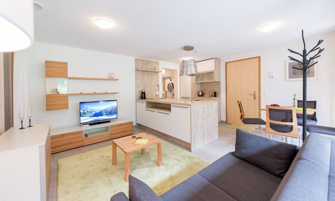 Wengen Apartment | Chalet Belmont 3: top central location