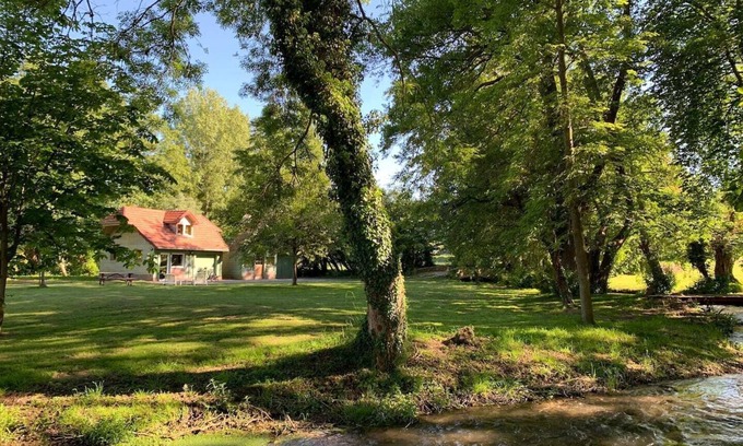Canehan House | Chalet de l'Yères Country gite