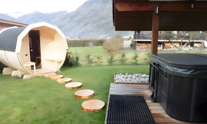 Samoens Ski Chalet | Chalet "Family with Hot Tub" with Mountain View, Private Terrace and Wi-Fi