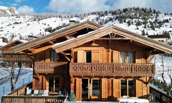 Saint-Etienne-de-Tinee Ski Chalet | Chalet in Auron, 50m from the Riou ski lifts