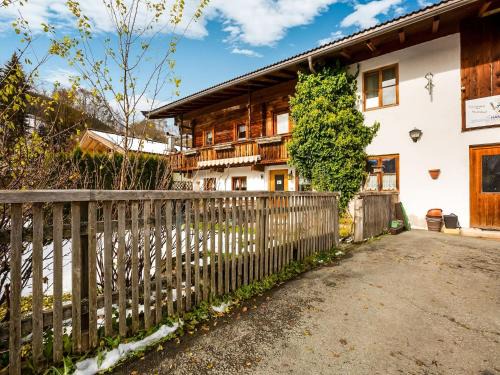 Oberhausen House | Chalet in Jochberg near Thurn Pass Skiing