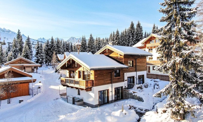 Konigsleiten Ski Chalet | Chalet in Königsleiten near Ski Lift Zillertal