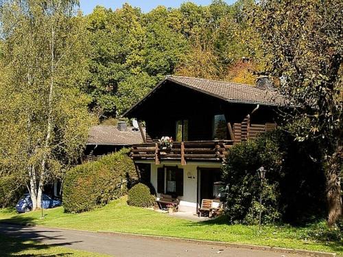 Schoenecken Ski Chalet | Chalet in Reinskopf with Fireplace