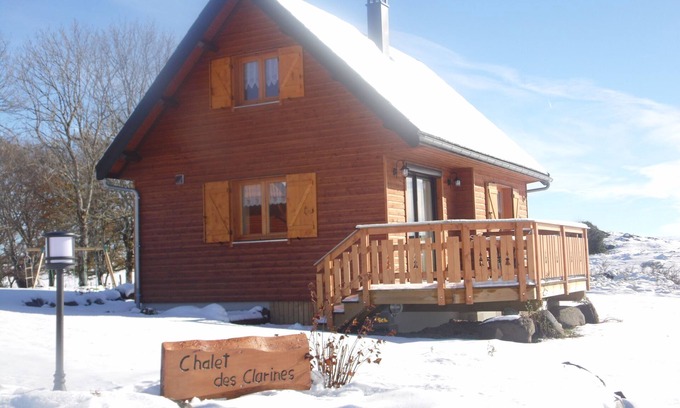 Saint-Genes-Champespe Ski Chalet | Chalet 'Les Clarines' - Peace and relaxation guaranteed!