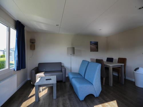 Lathum Ski Chalet | Chalet on the recreational lake and the Veluwe