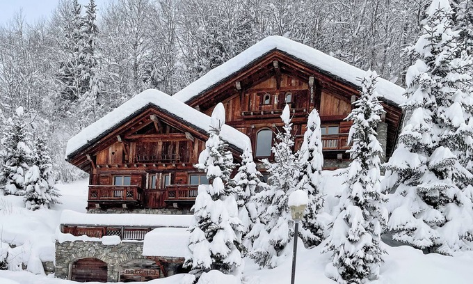 Les Allues Ski Chalet | CHALET ORSKA IS MAGNIFICENT . HE IS AT THE HEDGE OF THE FOREST . NOT OVERLOOKED