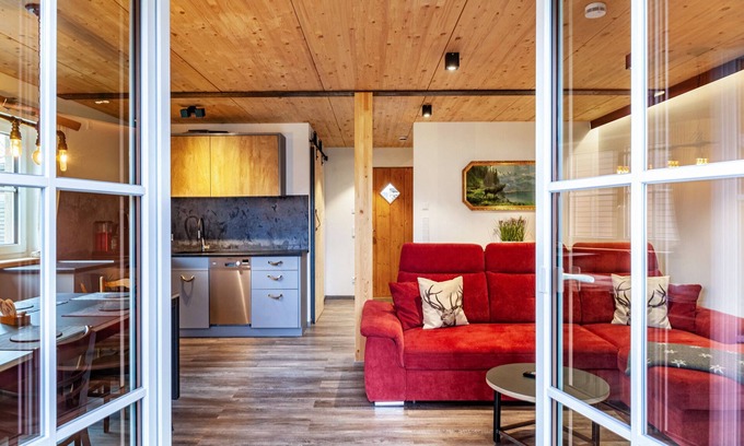 Farchant Ski Chalet | Chalet Rauschn with mountain view with whirlpool, shared sauna, terrace, balcony.