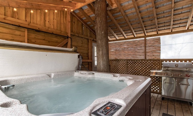 Baie-St-Paul Cottage | Chalet rustique avec VUE et SPA