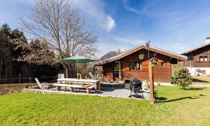 Faverges-Seythenex Ski Chalet | Chalet 'Sauvage' with Mountain View, Private Terrace and Wi-Fi