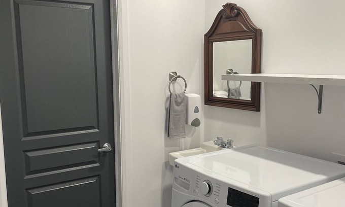 Larouche House | Chalet sur le bord du lac supérieur de deux chambres Le Tricia