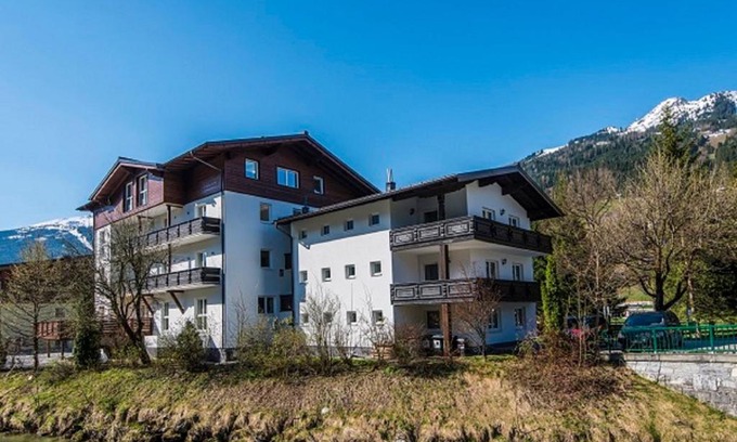 Bad Hofgastein Ski Chalet | Chalet Wallner by AlpentTravel